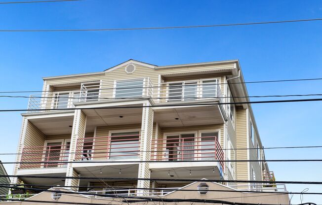 1828 Aparments - A Boutique Community in the Heart of Capitol Hill