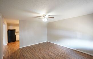 1 bed, 1 bath, $850, Unit Apt 32