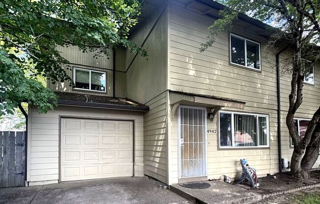 4932-4942 Elkhorn Ct SE Salem, OR 97317