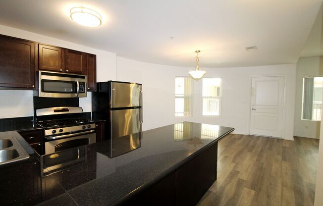 2 beds, 2 baths, 1,034 sqft, $2,995, Unit 505