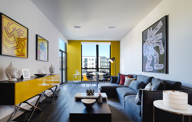 Edge on North - live in the heart of Milwaukee's East Side neighborhood!