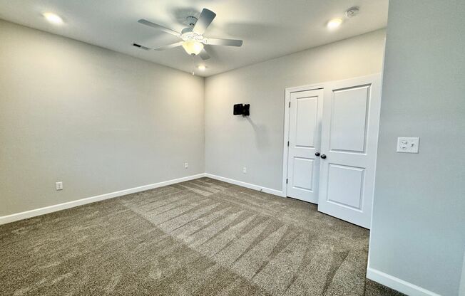 2 beds, 2.5 baths, $2,890