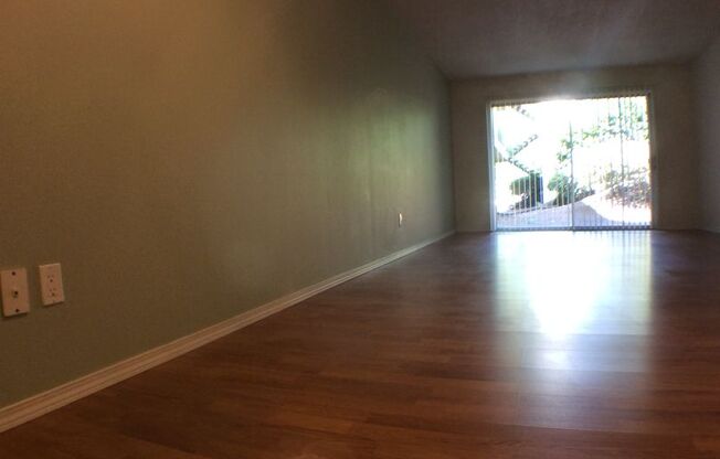 2 beds, 1 bath, 740 sqft, $1,450, Unit 103