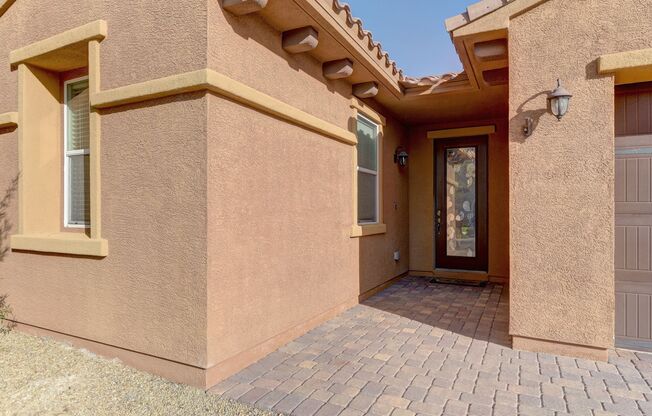 Single Story Home in Calico Ridge