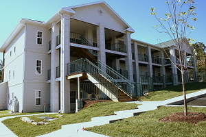 2 beds, 2 baths, $1,175