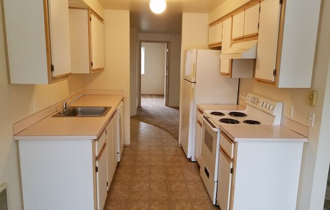 154-Sandy Dr Apts