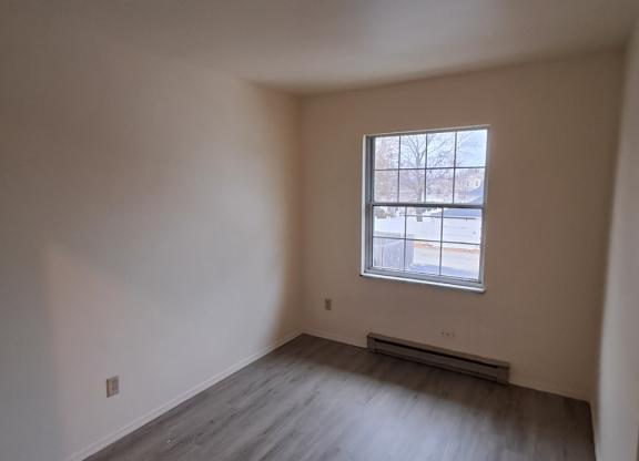 116 W ST 116