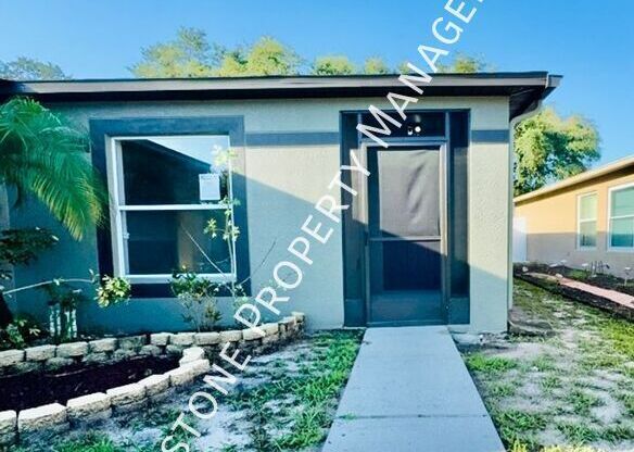 13646 TRAMORE DR