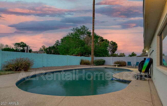 2110 W DE PALMA CIR