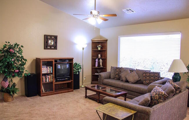 3 beds, 2 baths, $2,195