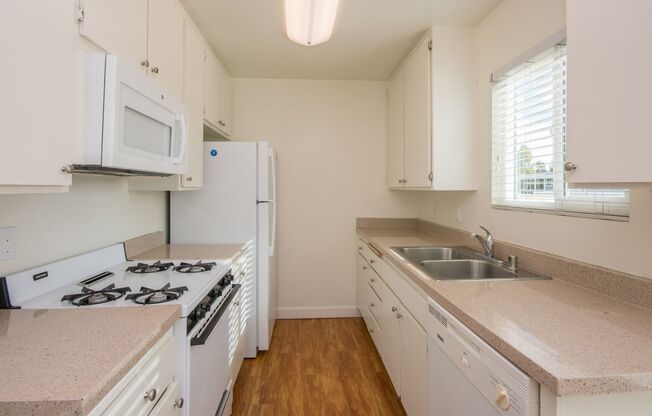 1 bed, 1 bath, 625 sqft, $2,250, Unit 228