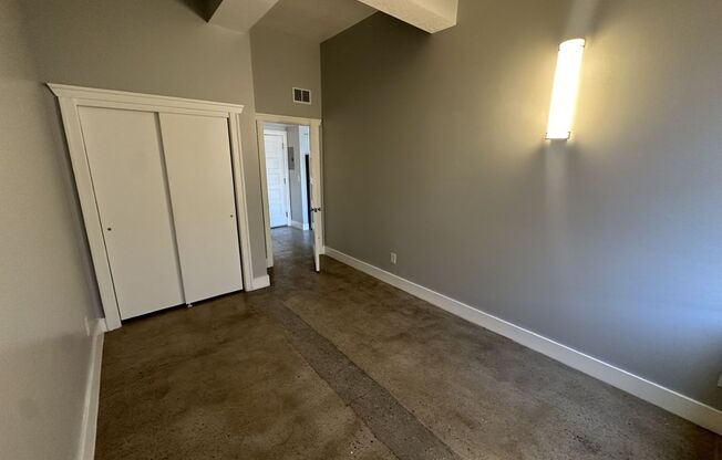 1 bed, 1 bath, 481 sqft, $1,299, Unit Unit 405