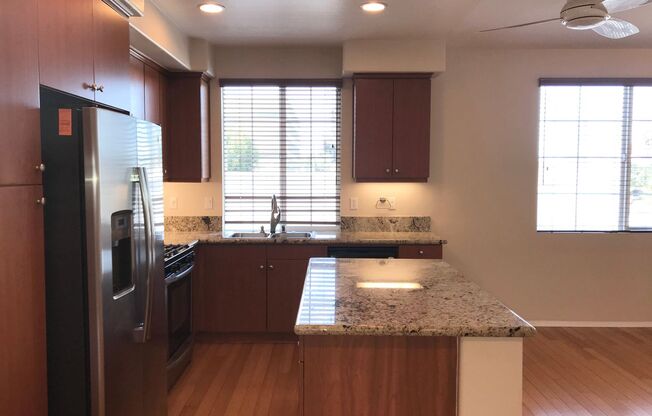 Located in the very popular northwest area in Glendale