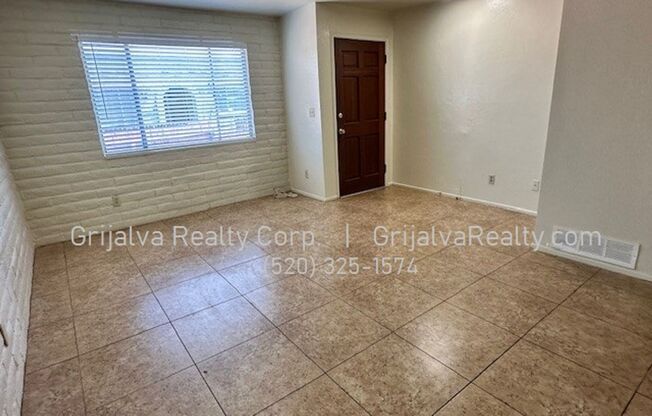 2 beds, 1 bath, 1,000 sqft, $1,150