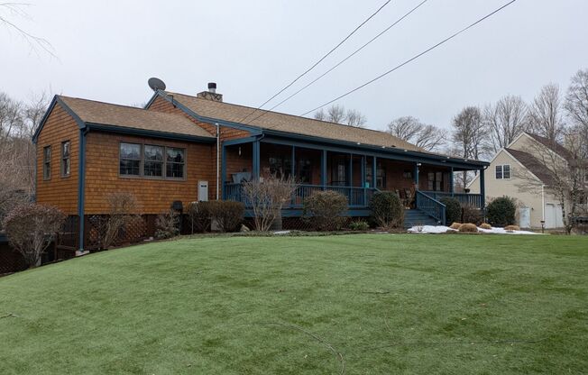 421 OAKHILL AVE