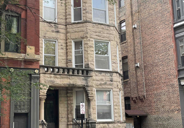 2057 N SHEFFIELD