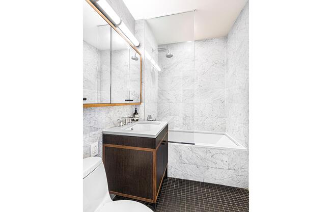 1 bed, 1 bath, 658 sqft, $6,500, Unit A604