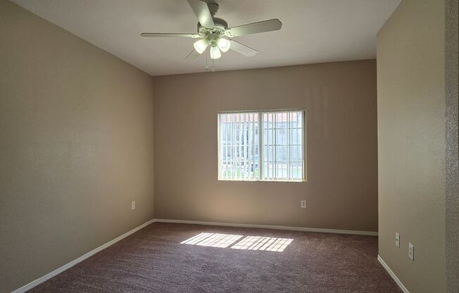 2 beds, 2 baths, $1,300, Unit # 1143