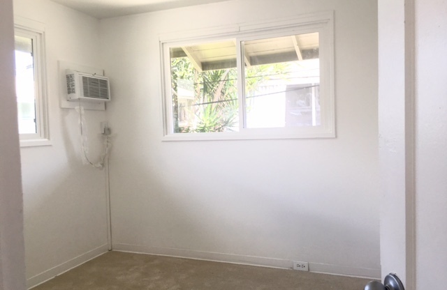 2 beds, 1 bath, 540 sqft, $2,200