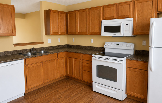 3 beds, 2.5 baths, 1,440 sqft, $1,515, Unit 10GER2