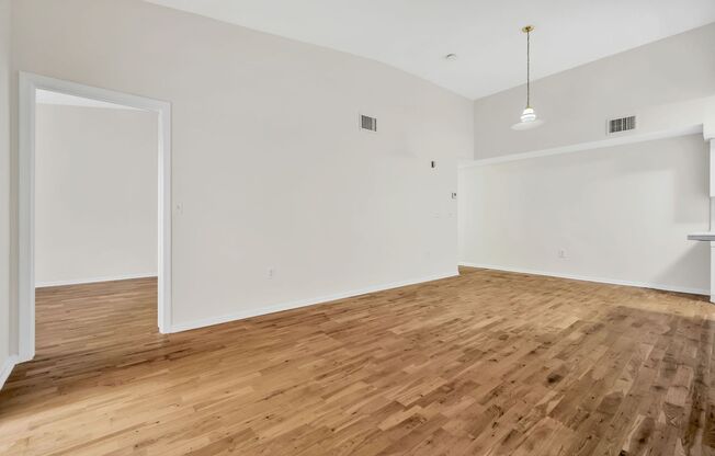 Your Dream Davie Home Awaits – 2 Bed/2 Bath!