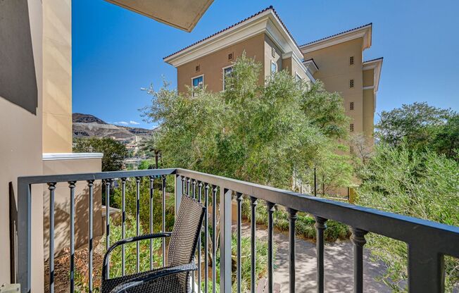 1 bed, 1 bath, $2,000, Unit # 245