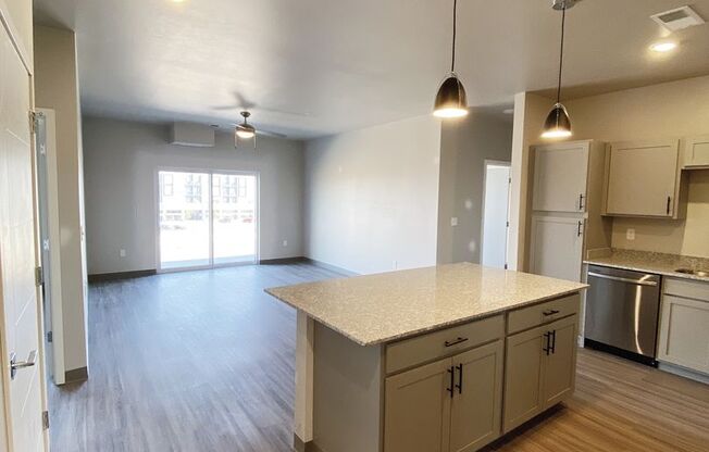 2 beds, 2 baths, 1,072 sqft, $1,625, Unit 217