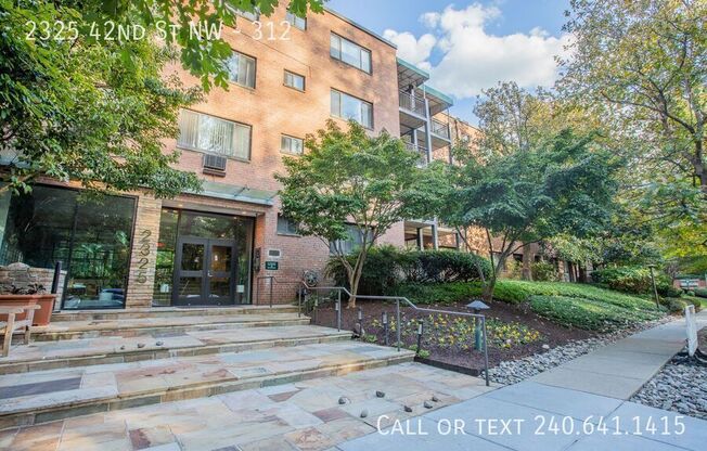 2325 42 ST
