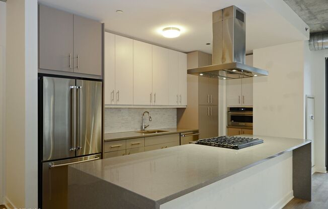2 beds, 2 baths, 1,410 sqft, $4,500, Unit 301