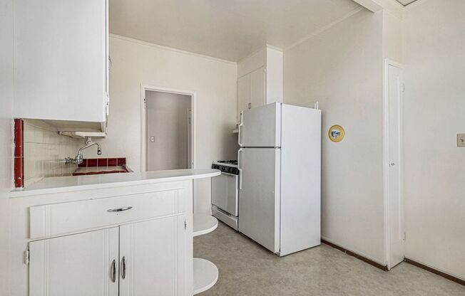 1 bed, 1 bath, $1,800, Unit 4