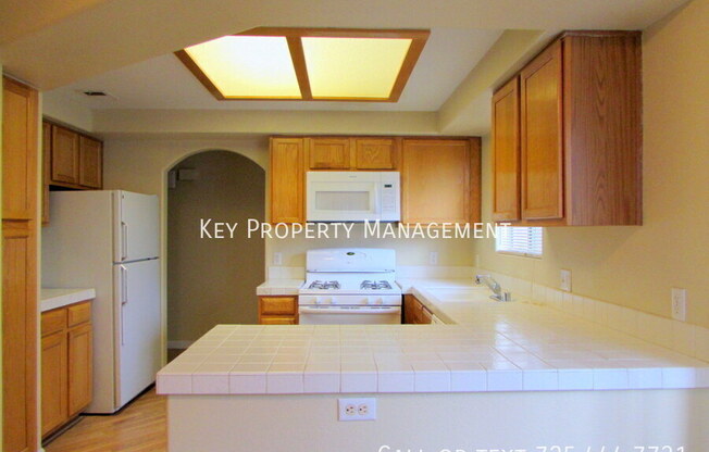 8416 White Eagle Ave #201