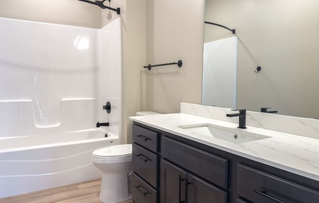 1 bed, 1.5 baths, 1,178 sqft, $2,150, Unit 4921-4