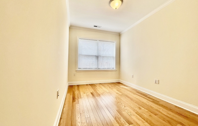 124 THORNTON RD