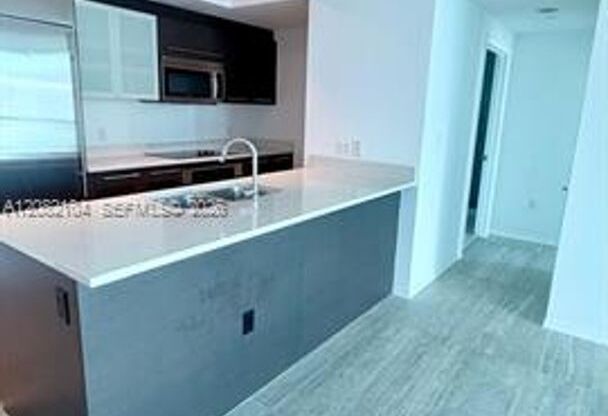 1 bed, 1 bath, $3,300, Unit # 3003