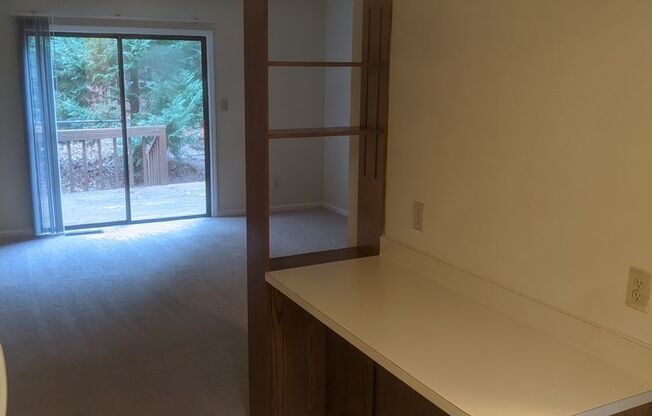 Chapel Hill / Weatherstone Townhouse