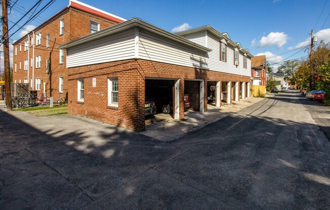 Nittany Avenue, West-318