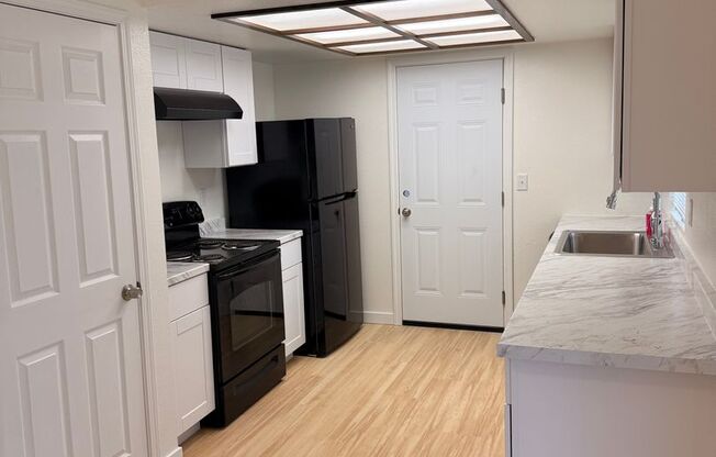 3-bedroom, 2-bath home single family home in Arlington $2895 per/mo