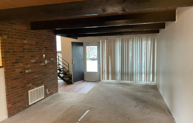 Spacious 3-Bedroom Townhome with Convenient Amenities