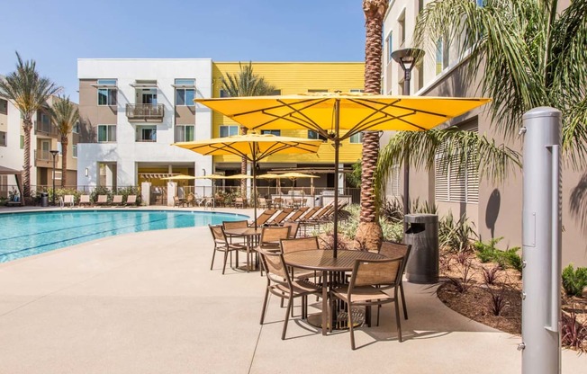 Poolside seating at Marc San Marcos Apartments