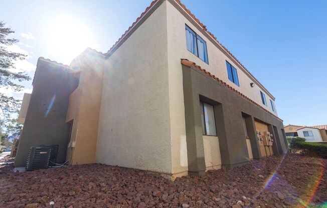 3 beds, 2 baths, $1,550, Unit # 1140