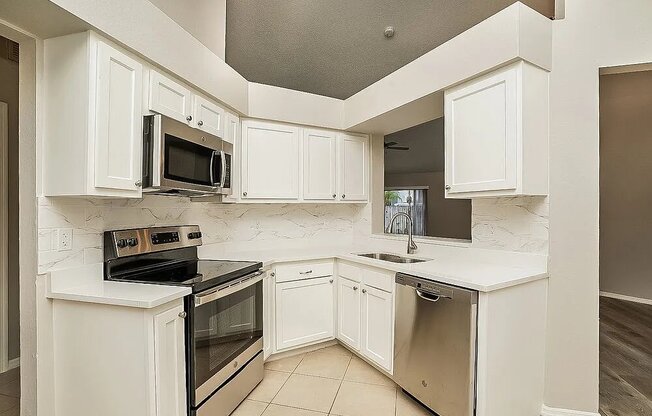 1307 SWEET GUM DR