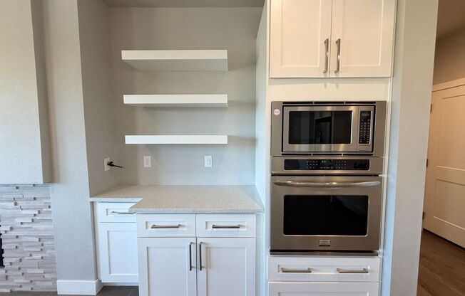 Spacious Contemporary Home Near Southlands with Dual Kitchens & Scenic Views