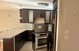 1 bed, 1 bath, 785 sqft, $3,500, Unit 506