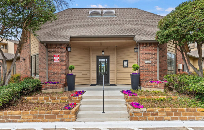 Eagle Creek Apartments