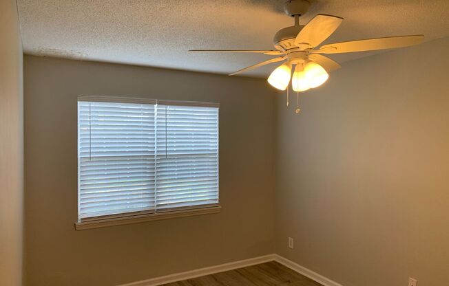 1 bed, 1 bath, $950