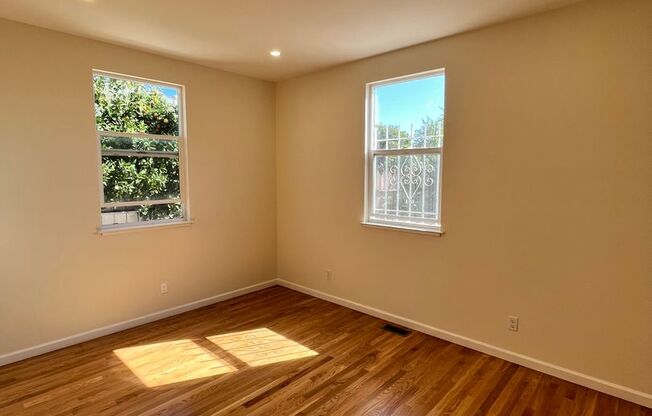 3 beds, 2.5 baths, 1,032 sqft, $2,650, Unit 1027