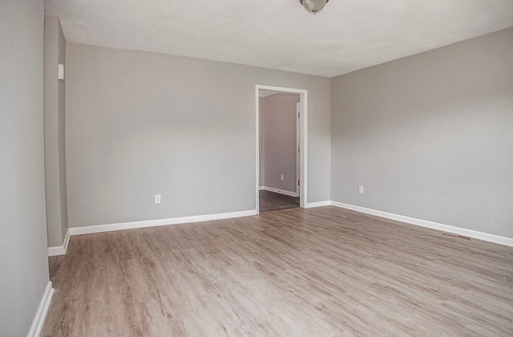 Beautiful Kansas City Home with LVP Flooring, Garage, and Pet-Friendly Comfort! $1495.00