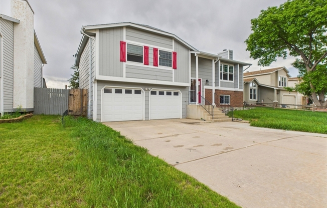 1018 RANCHER DR