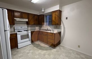 2 beds, 1 bath, 825 sqft, $1,350, Unit 1195 C