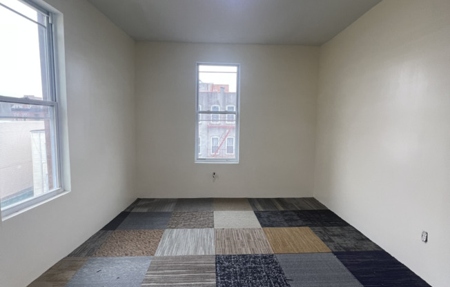 4 beds, 1 bath, $4,070